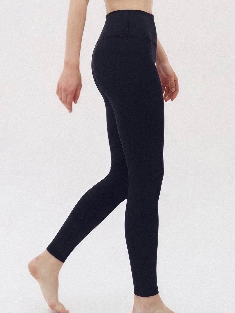 Neiwai Mouse Light Support Leggings - Black - XS